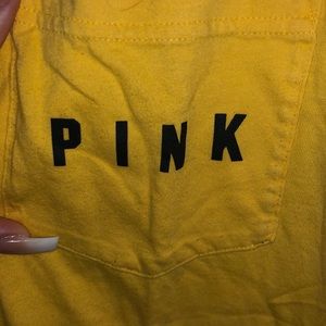 Yellow VS Pink tee